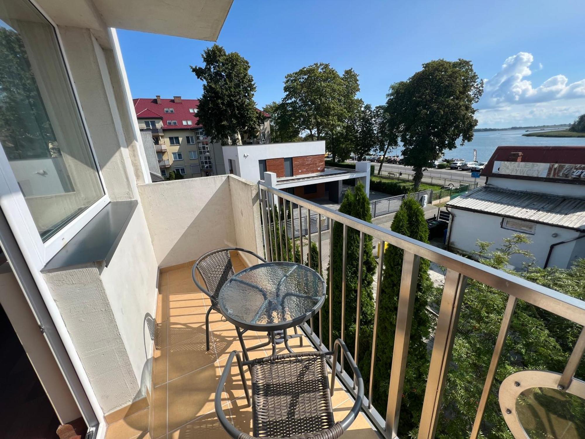 Dom Wczasowy Koral Dziwnow Exterior photo