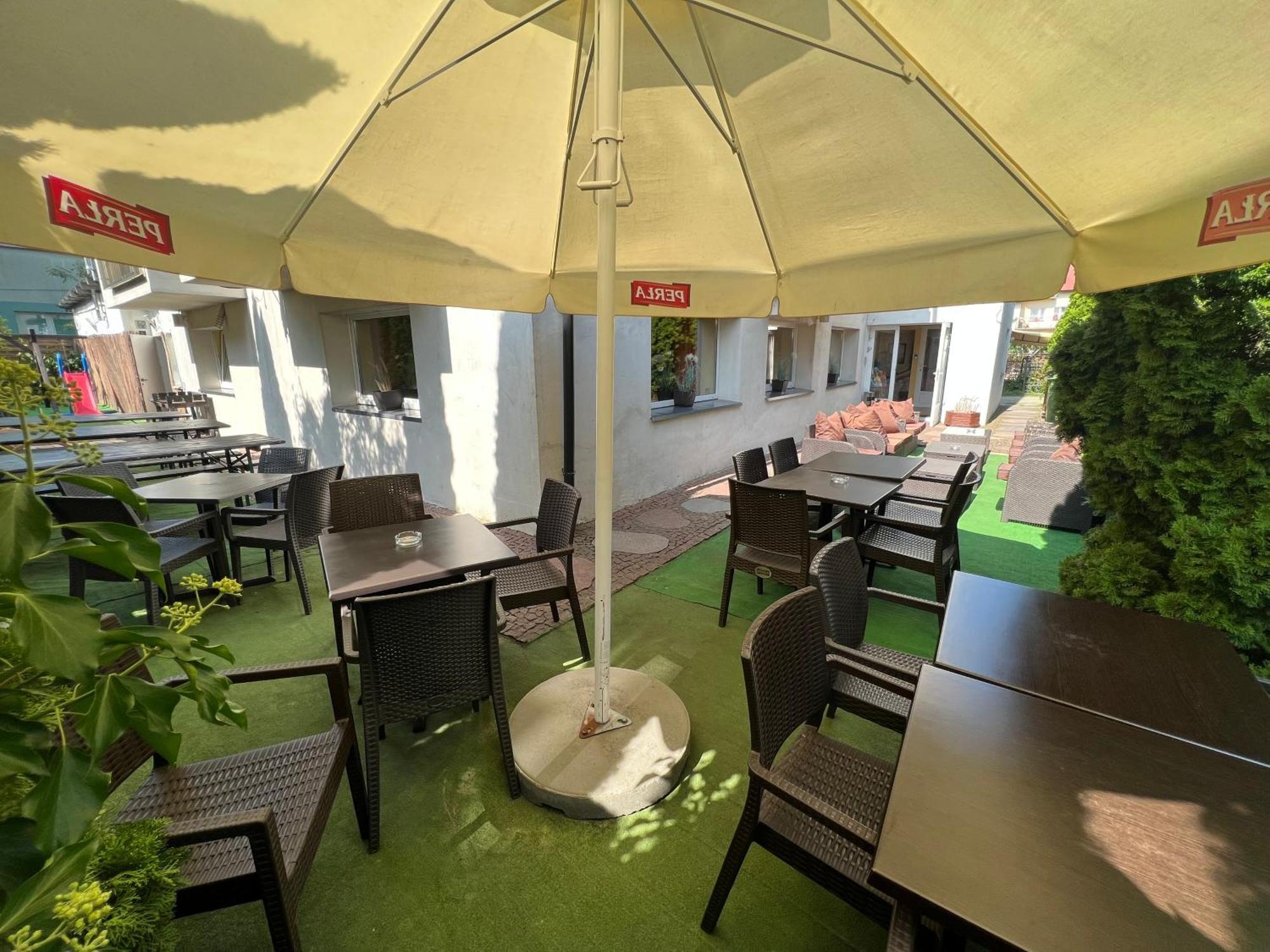 Dom Wczasowy Koral Dziwnow Exterior photo