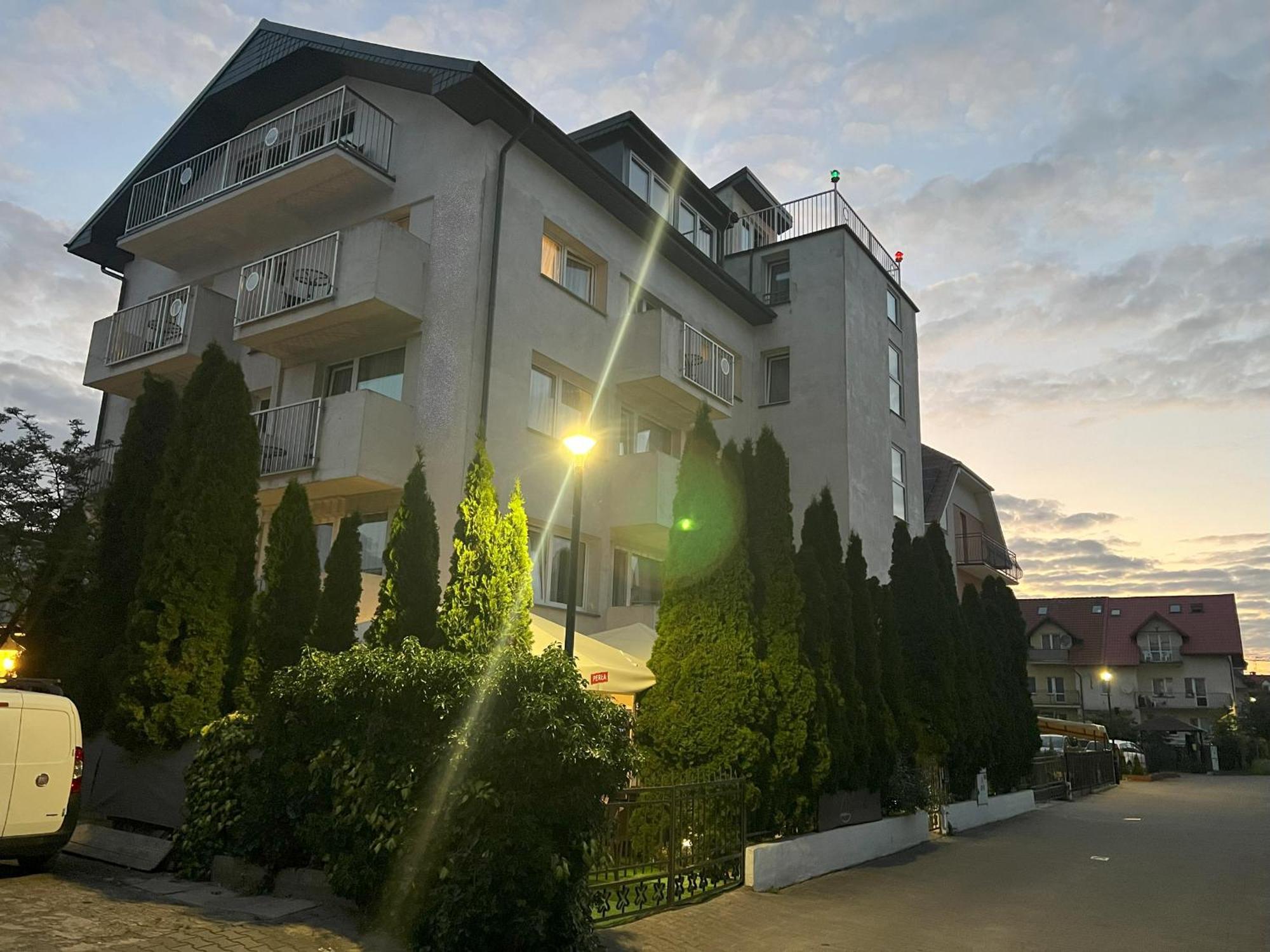 Dom Wczasowy Koral Dziwnow Exterior photo