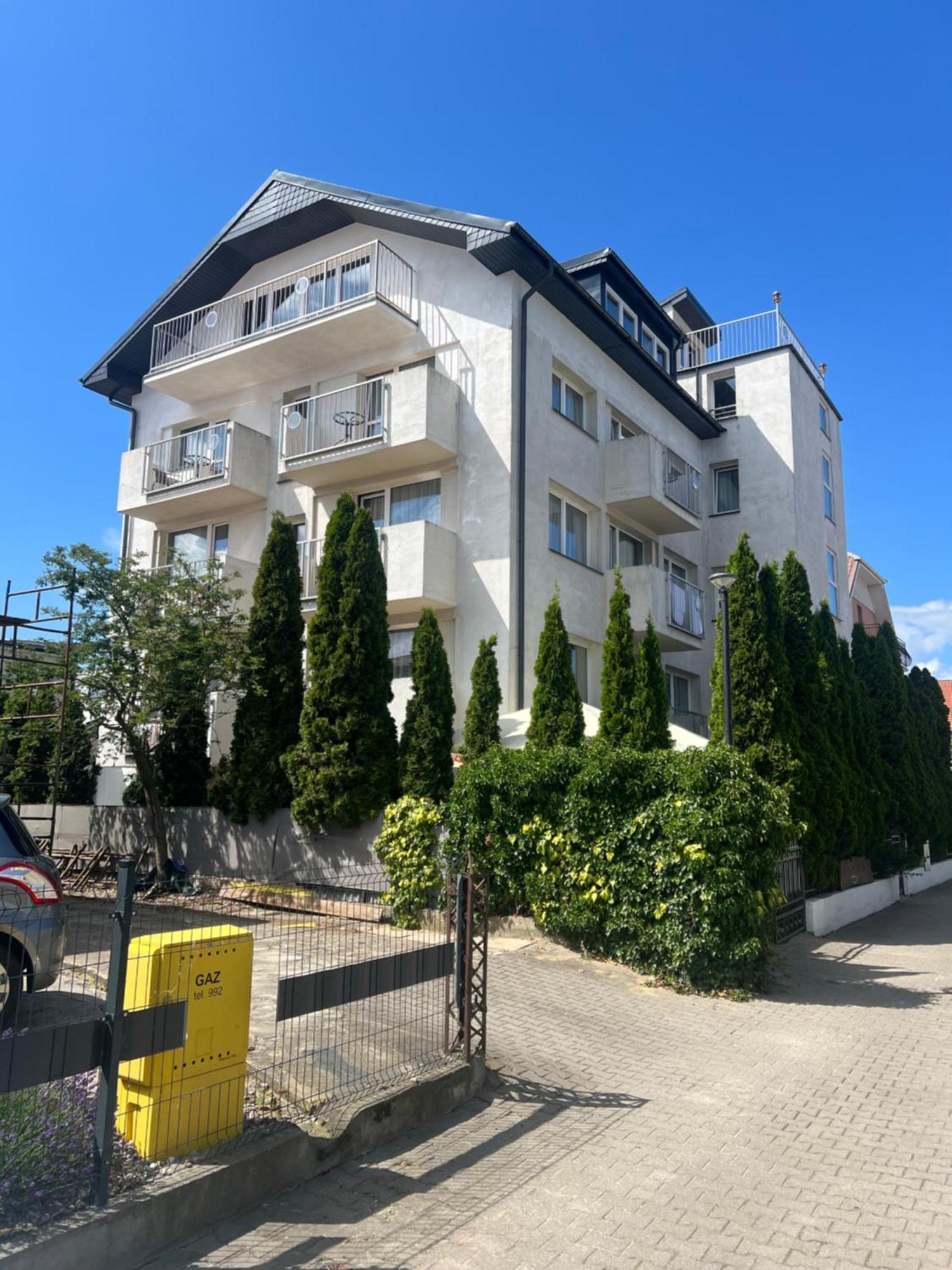 Dom Wczasowy Koral Dziwnow Exterior photo